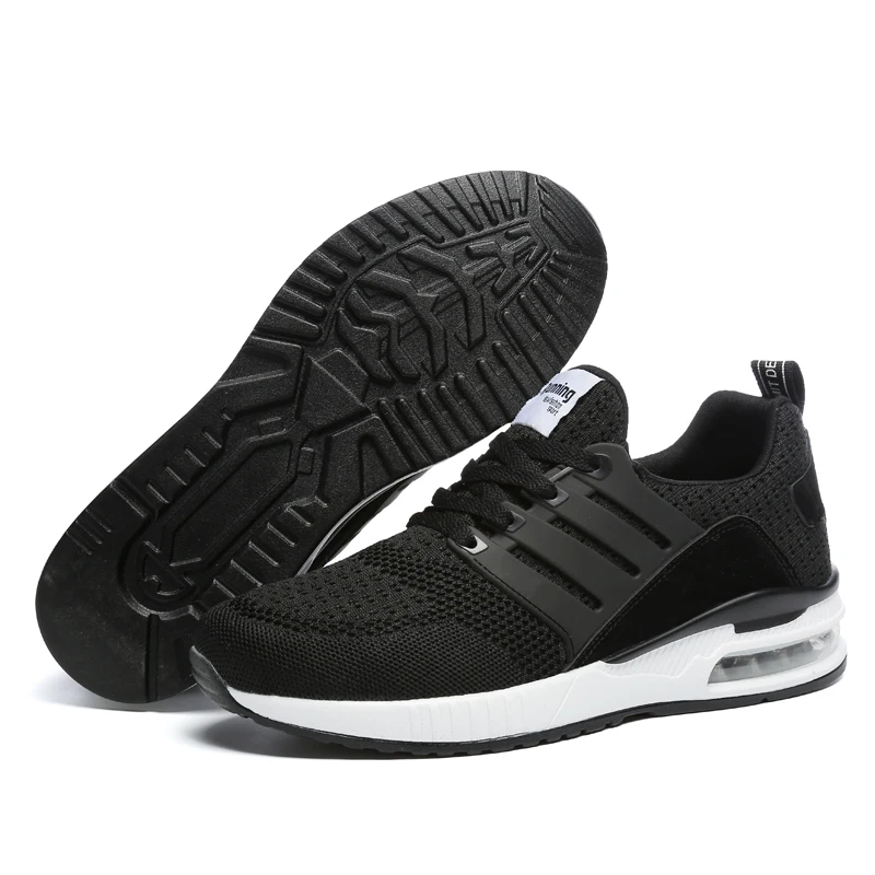 Рисунок 3 - Парные сетчатые кроссовки