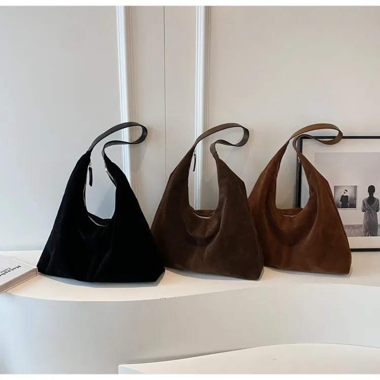 Style A bag material detail