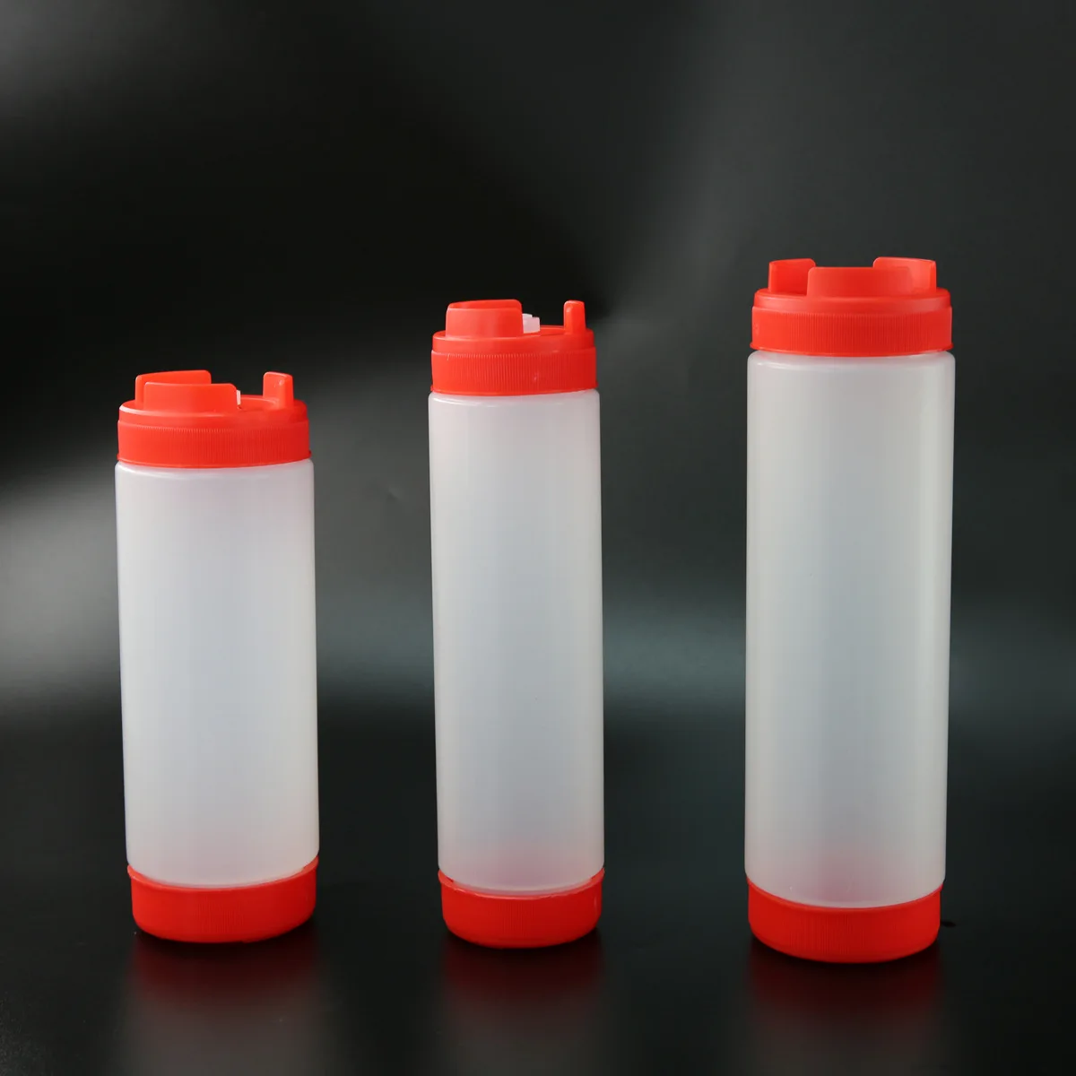 1pc Plástico Squeeze Garrafa de Dois Furos Dispenser Condimento Molho de Vinagre Galheteiro Molho de Ketchup De Tomate Recipiente Garrafa de Molho de Mostarda