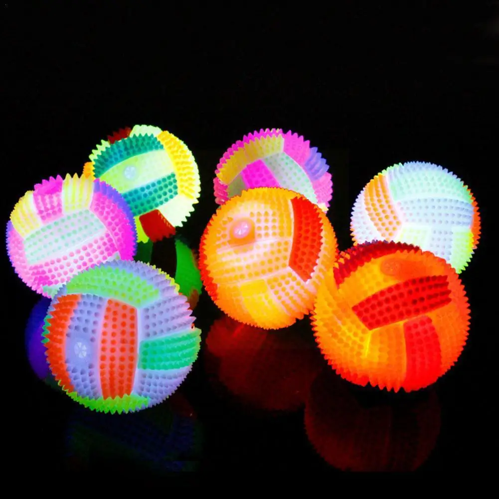 

3pcs Pet Dog Puppy LED Light Up Flashing Play Toys Interactive Chew Cat Bounce Ball Toys Dog Rubber Spiky W6X3