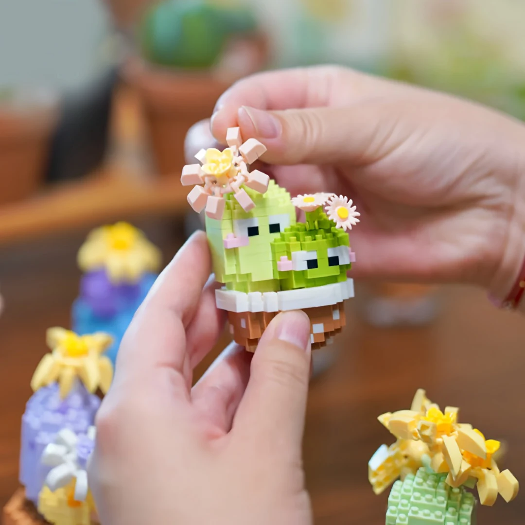 Cute cactus potted plant, building blocks, plant micro particle assembly model, children's DIY toy, Christmas gift 4