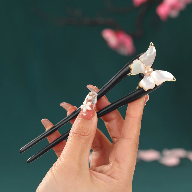 

New Chinese Style Old Fritillaria Butterfly U-shaped Hairpin Pin Modern Cheongsam Headdress Girlfriend Gift Hair Pins for Women