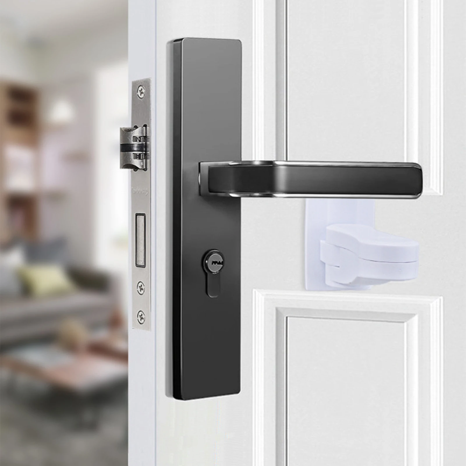 DoorHandleFixingLatchForBabyKidsProofingDoorHandleLockChild