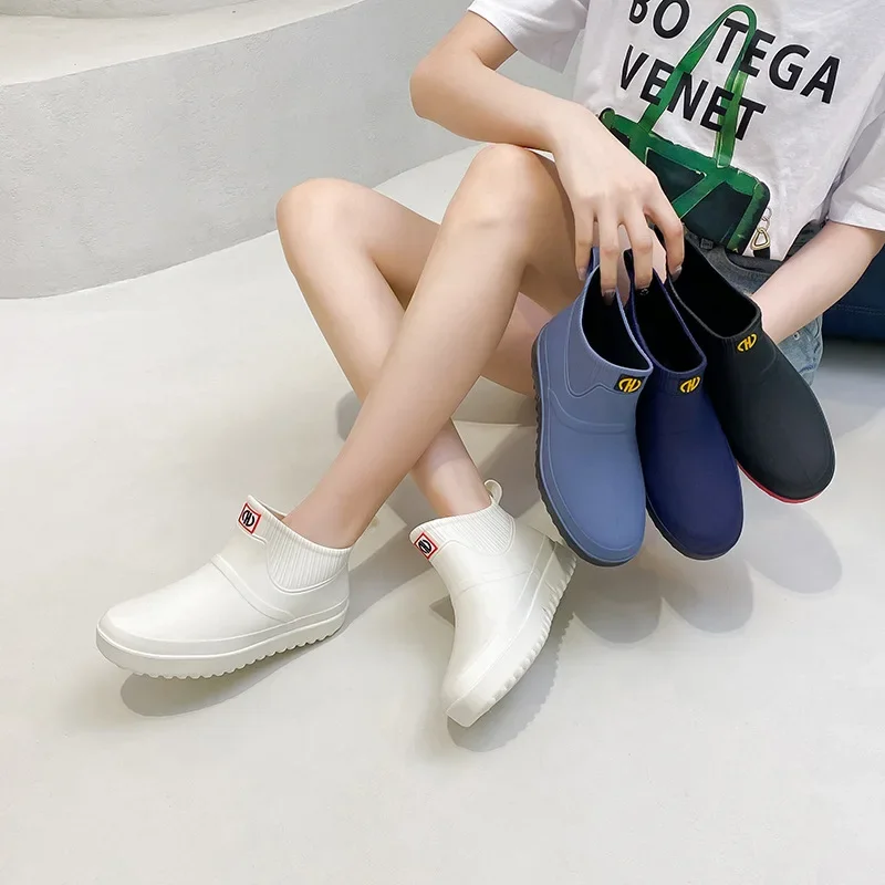 Rubber Shoes Women Waterproof Rain Boots Trend Ankle Galoshes Woman Casual Flats Working Couples Rainshoes Botas De Lluvia