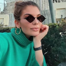 

Unique Diamond Shape Small Sunglasses For Women New Fashion Ultralight Black Gray Gradient Sun Glasses Men Retro Eyewear Uv4090