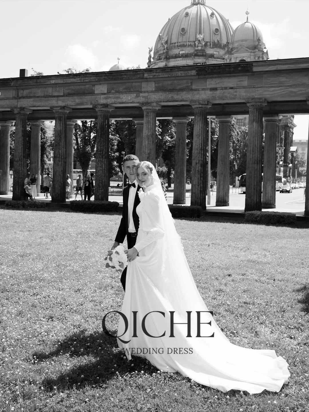 QICHE Modest Satin Muslim Wedding Dresses High Collar Long Sleeves Buttons Bridal Gown Customized vestidos de novia for Bride