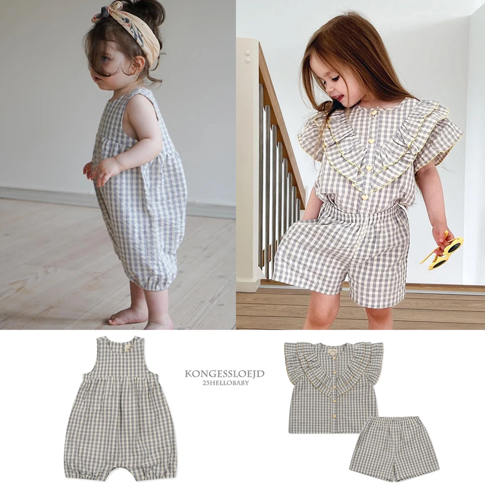 

2023 New Children KS Clothes Set Kids T Shirt Plaid Embroidered Petal Sleeve Top And Shorts Newborn One Piece Toddler Crawl Suit