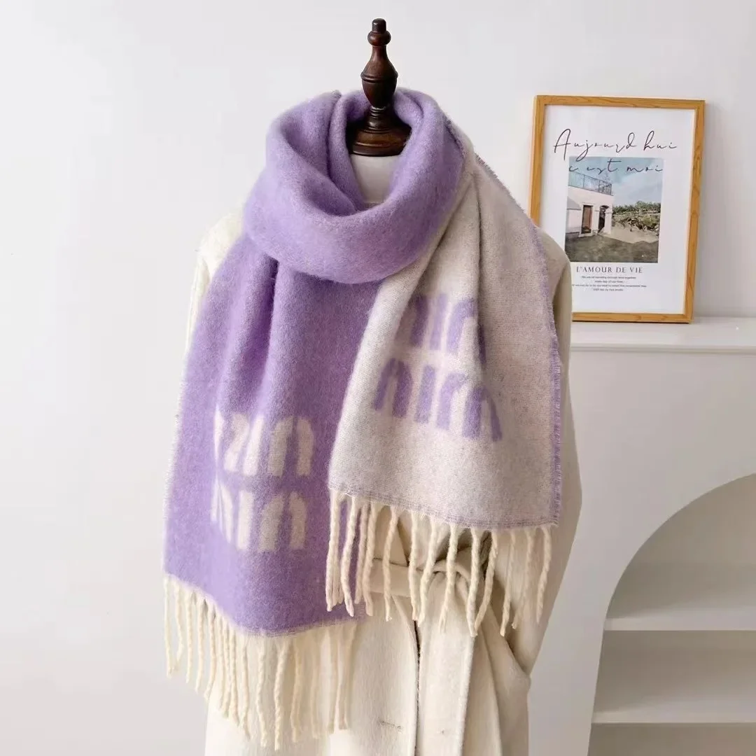 Wool scarf purple