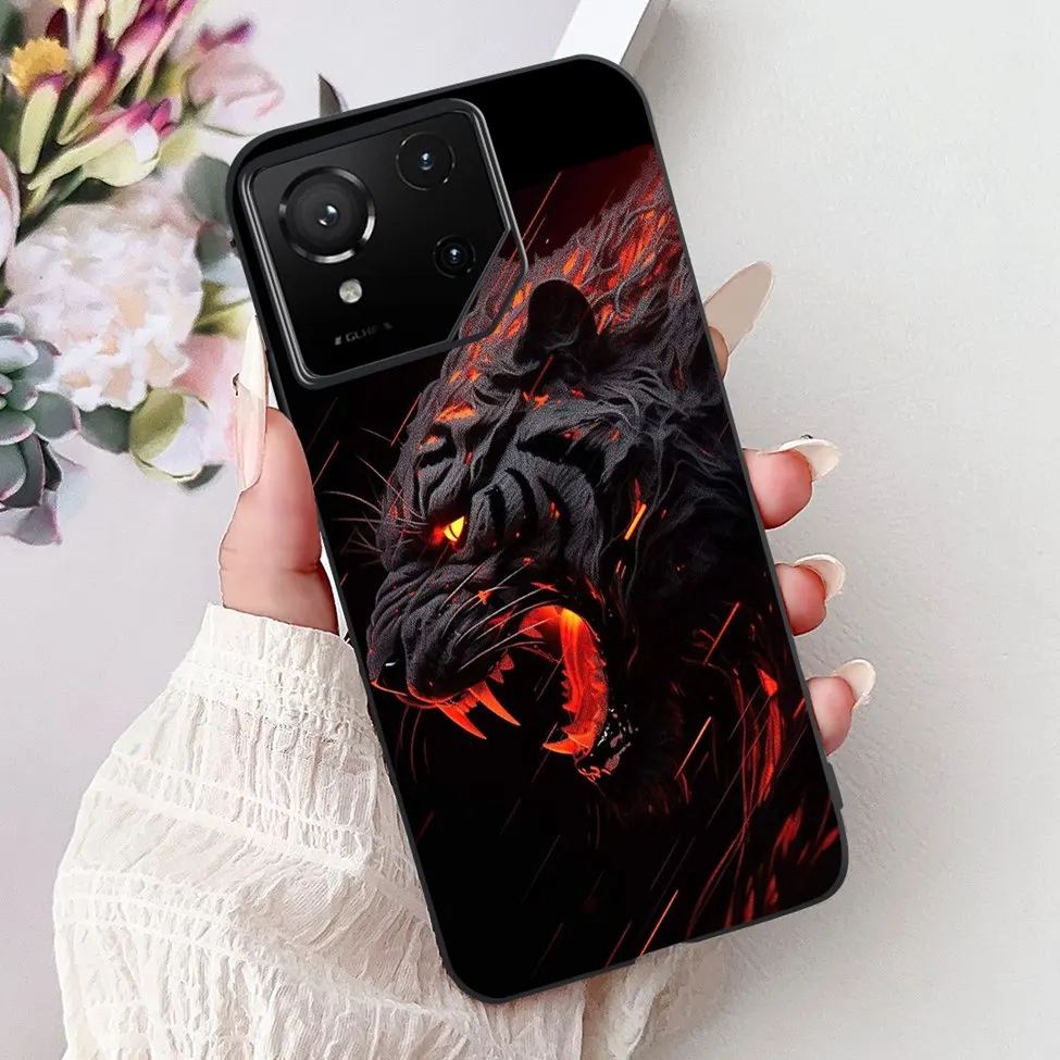 Luxury Cute Cat Silicone Shockproof Bumper Back Cover - Stylish Painted Design