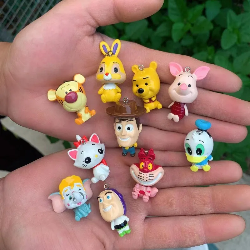 

Q Miniature Tiggeres Pigletes Woodyess Nime Peripheral Model Pendant Key Chain