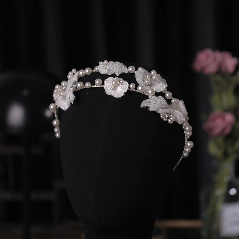 

Bridal Pearl Hair Hoop White Flower Hairband Wedding Accessories Headwear Rhinestone Headband Tiara Jewelry Headpiece Women Gift