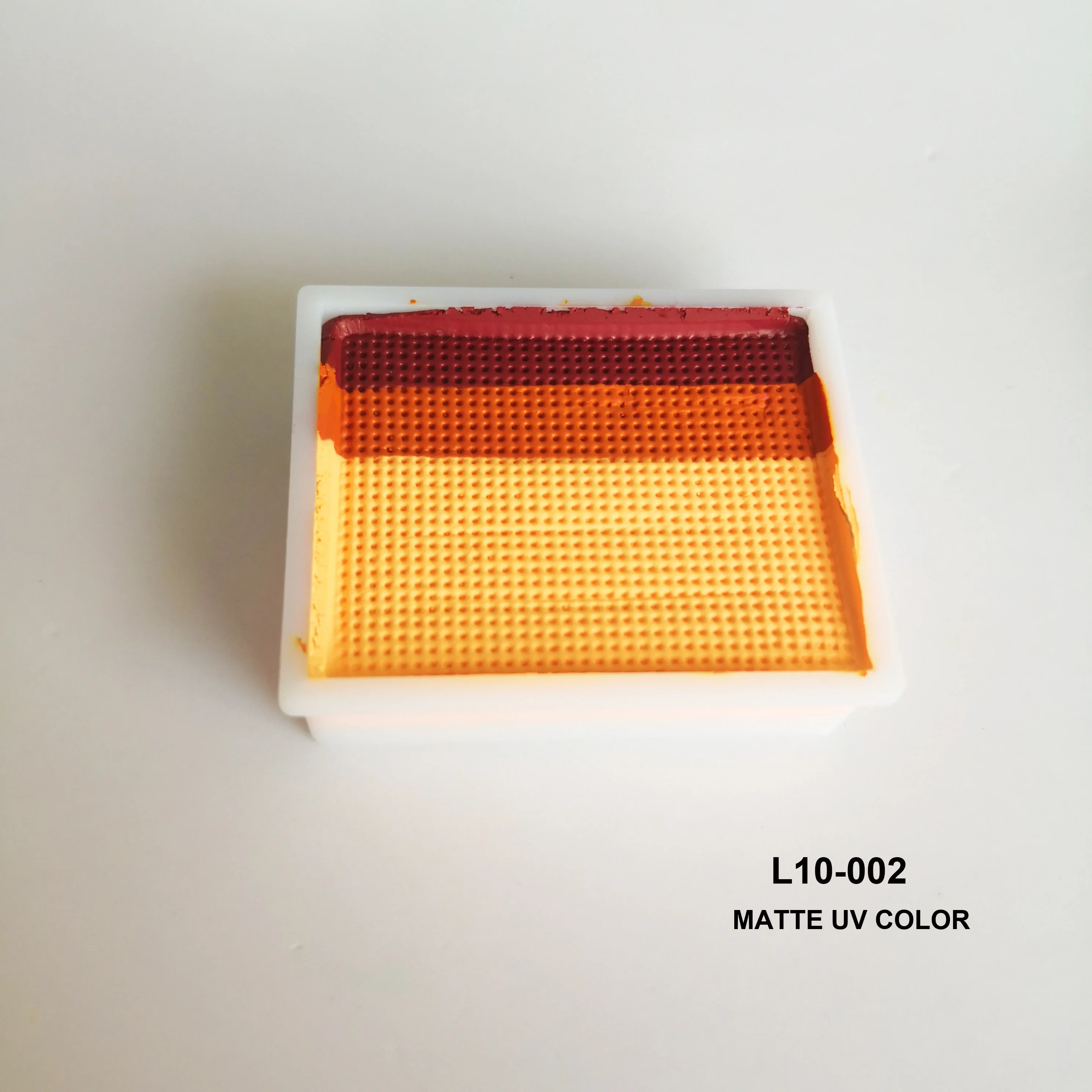 L10-002