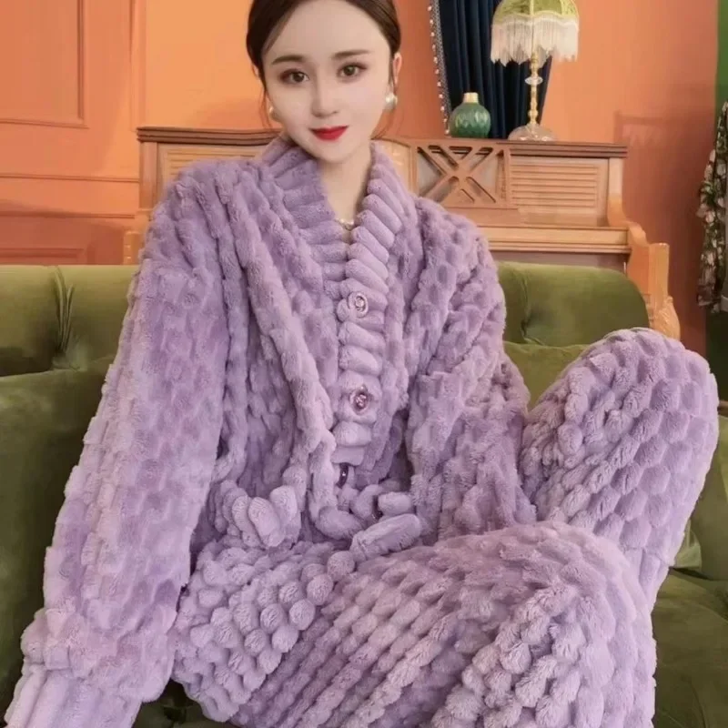 2024 New Famale Coral Velvet Pajamas Women Autumn Winter Loungewear Plush Thicken Nighty Warm Large Flannel Home Clothing Sets