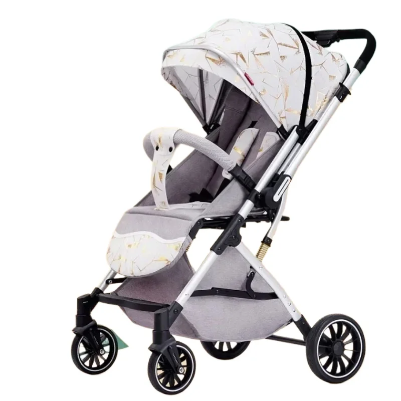 Four-wheel Baby Stroller Two-way Can Sit or Lie Down Portable Travel