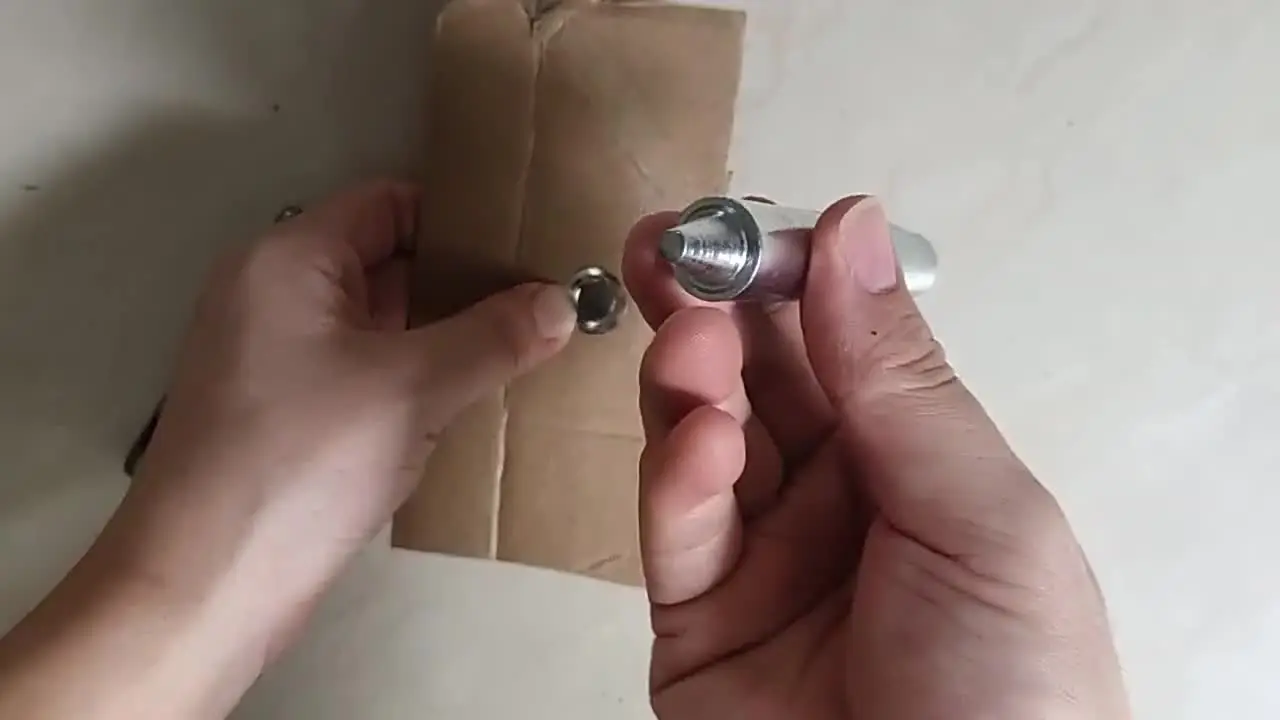 Oogjestang Met 1500 Klinknagels - Grommet Punch Machine 3 Dies (6/10/12mm) Voor Leer, Gordijnen En Handwerk