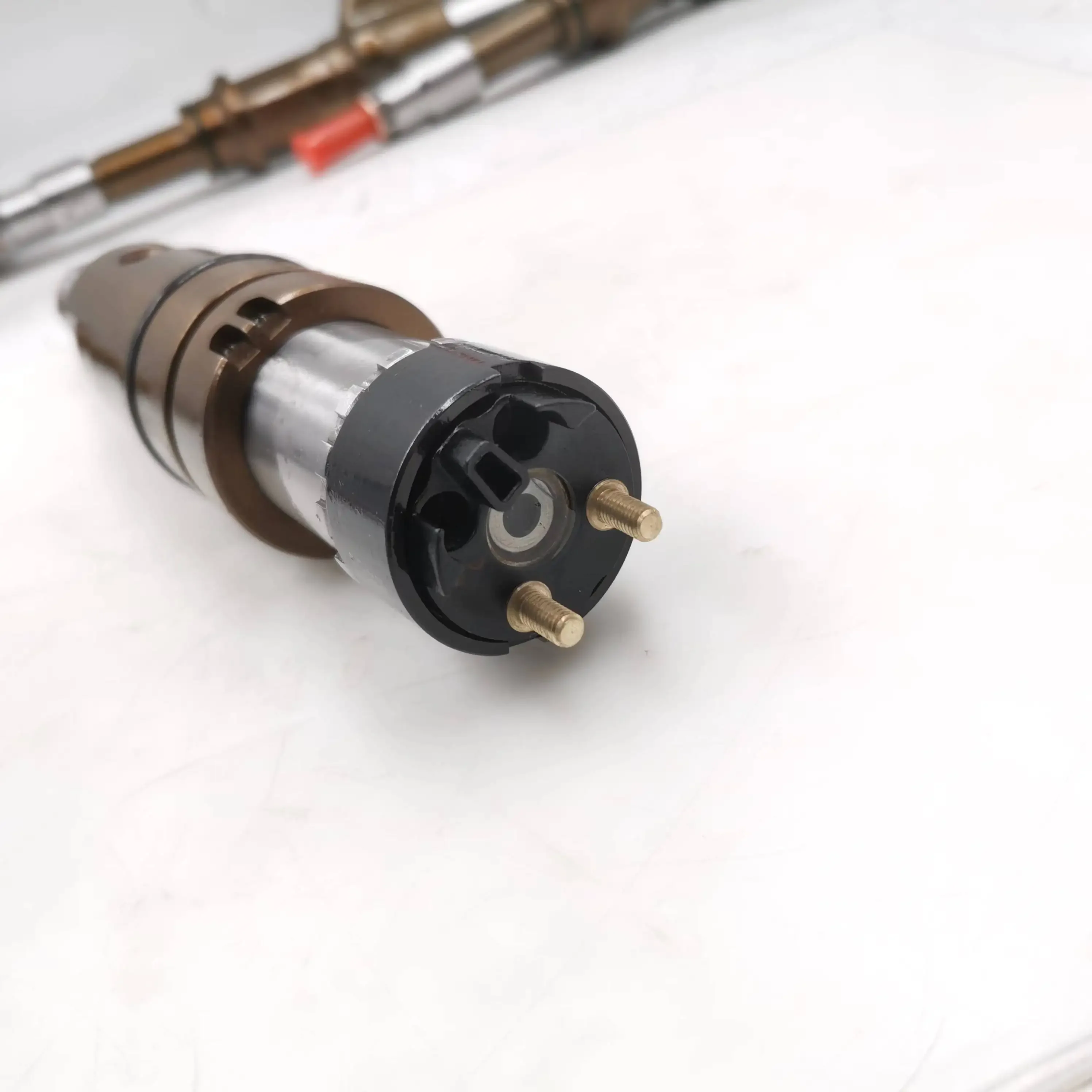 2086663 Diesel Engine Common Rail DC09 DC13 DC16 Diesel Fuel Injector 0984302 575177 2086663