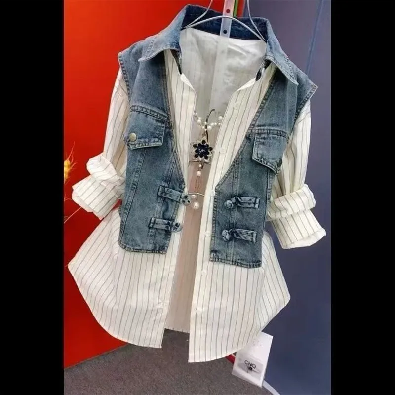 

Fashion Design Sense Striped Denim Jackets Shirt Women's Spring Summer New cowboy Splicing Fake Two Pieces Shirt Coat Top Women