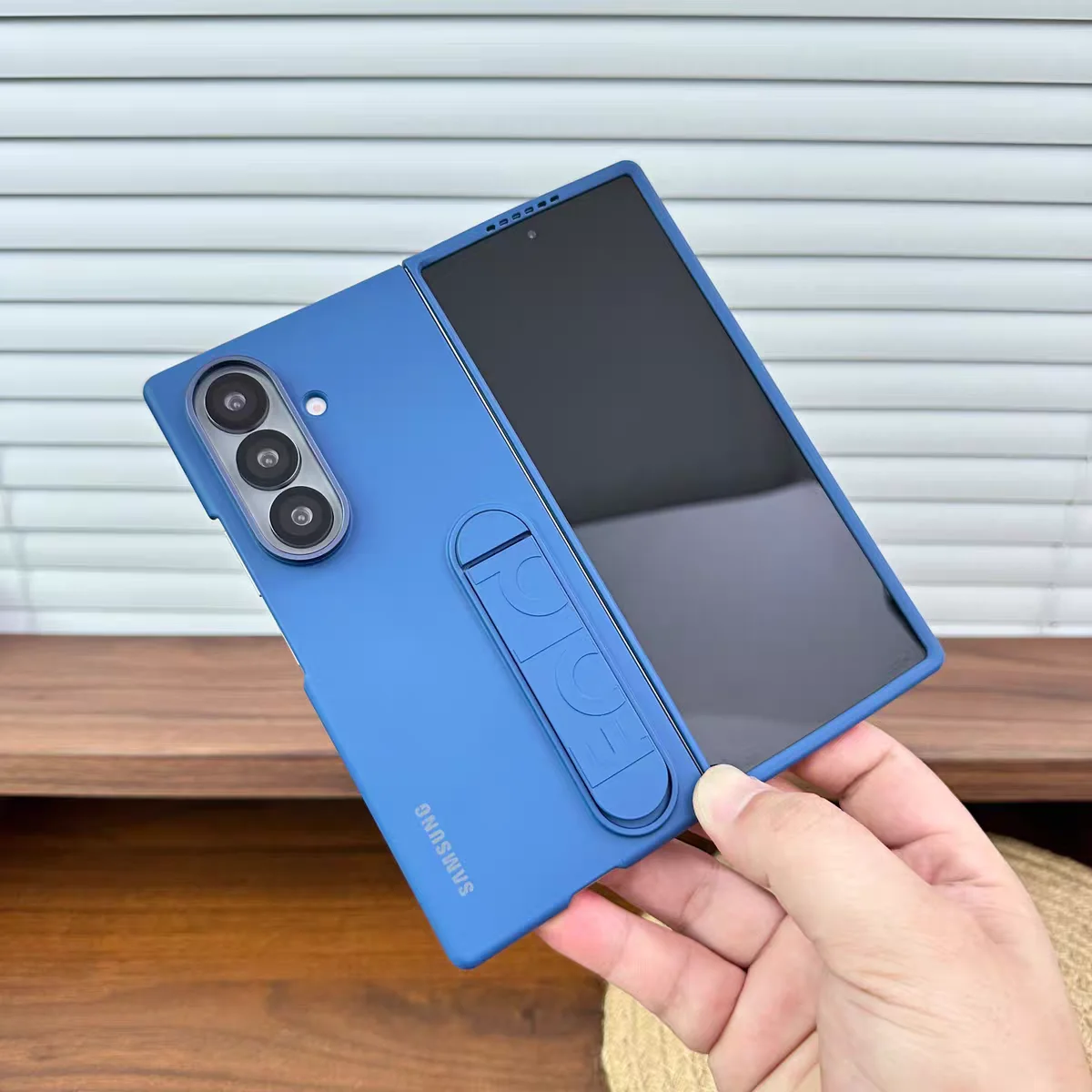 Luxury Matte Hard Shell Case with Kickstand and Camera Protection