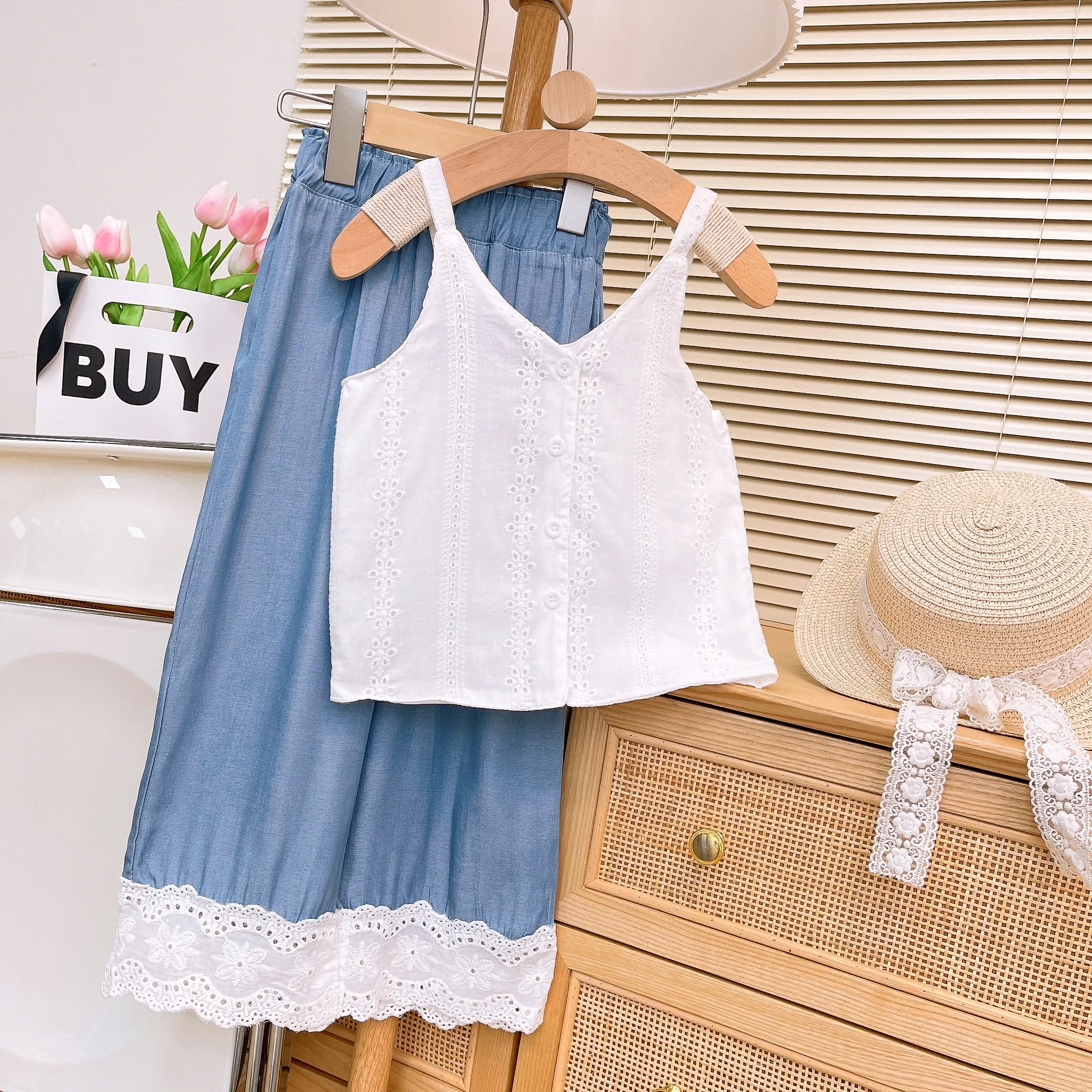 여아용 레이스 조끼 탱크탑 + 텐셀 바지,  화이트 할로우 슬링 셔츠, 캐미솔, 의류 세트 2 개, 여름