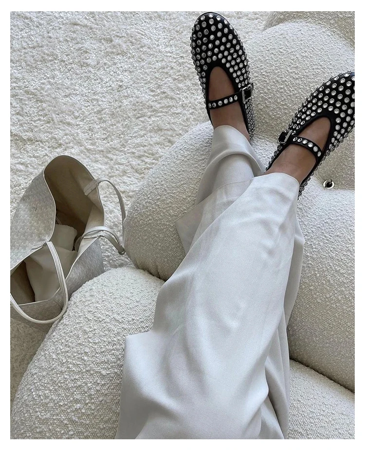 2024 New Flats Vintage Diamond Mary Jane Women's Shallow  Buckle Ballet Flats Plus Size 43  Rhinestones Designer Shoes