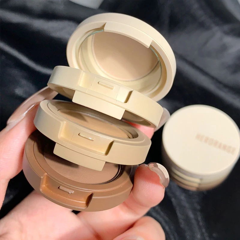 Eye Shadow Tri-Color Eye Shadow Matte Create Multi-Layered Eye Makeup