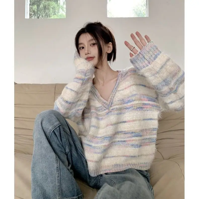 

Colorful striped imitation mink sweater pullover women 2023 winter gentle loose short V-neck knit sweater pullover female top