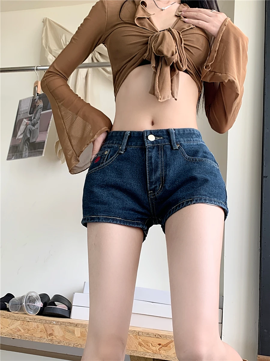 

Women's Low Rise Blue Denim Shorts Summer American Street Style Sexy Hot Pants Young Girl A-line Slim Skinny Mini Jeans