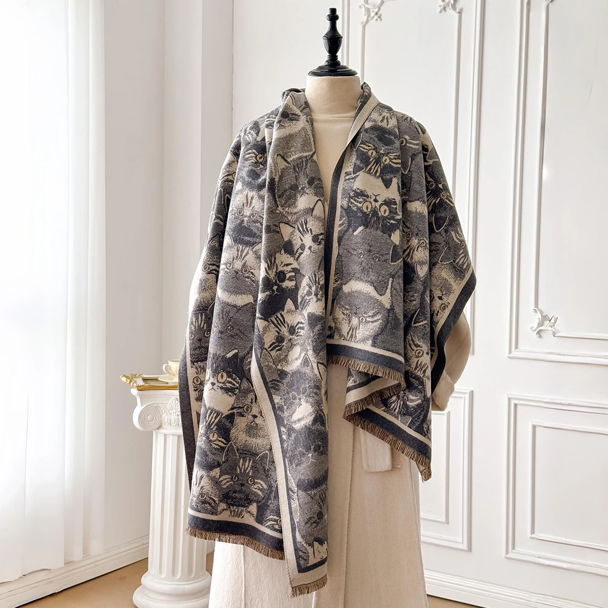 Women's Winter Fashion Warm Cat-Patterned Faux Cashmere Poncho - Thick Pashmina Shawl Wrap