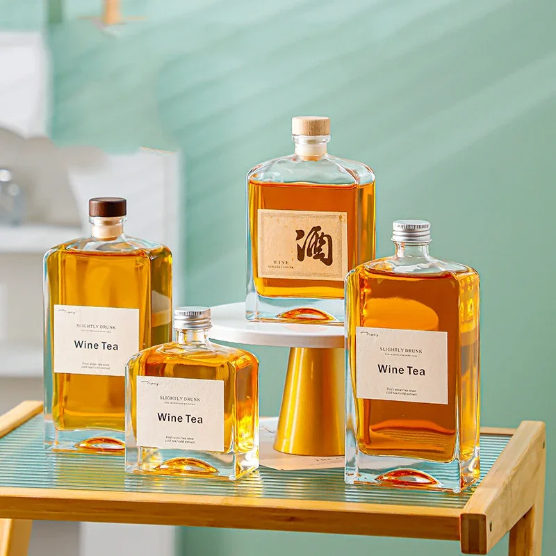 Square shaped Lead Free Whiskey Decanter Glassware Glass Alcohol Bottle for Tequila Brandy and Vodka whiskey decanter set