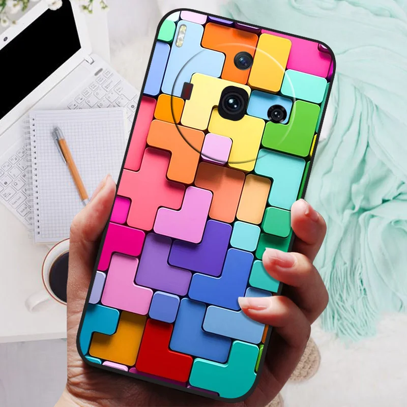 Enhance your device protection with this premium silicone shockproof phone case featuring a soft yet durable cover for superior defense and style.