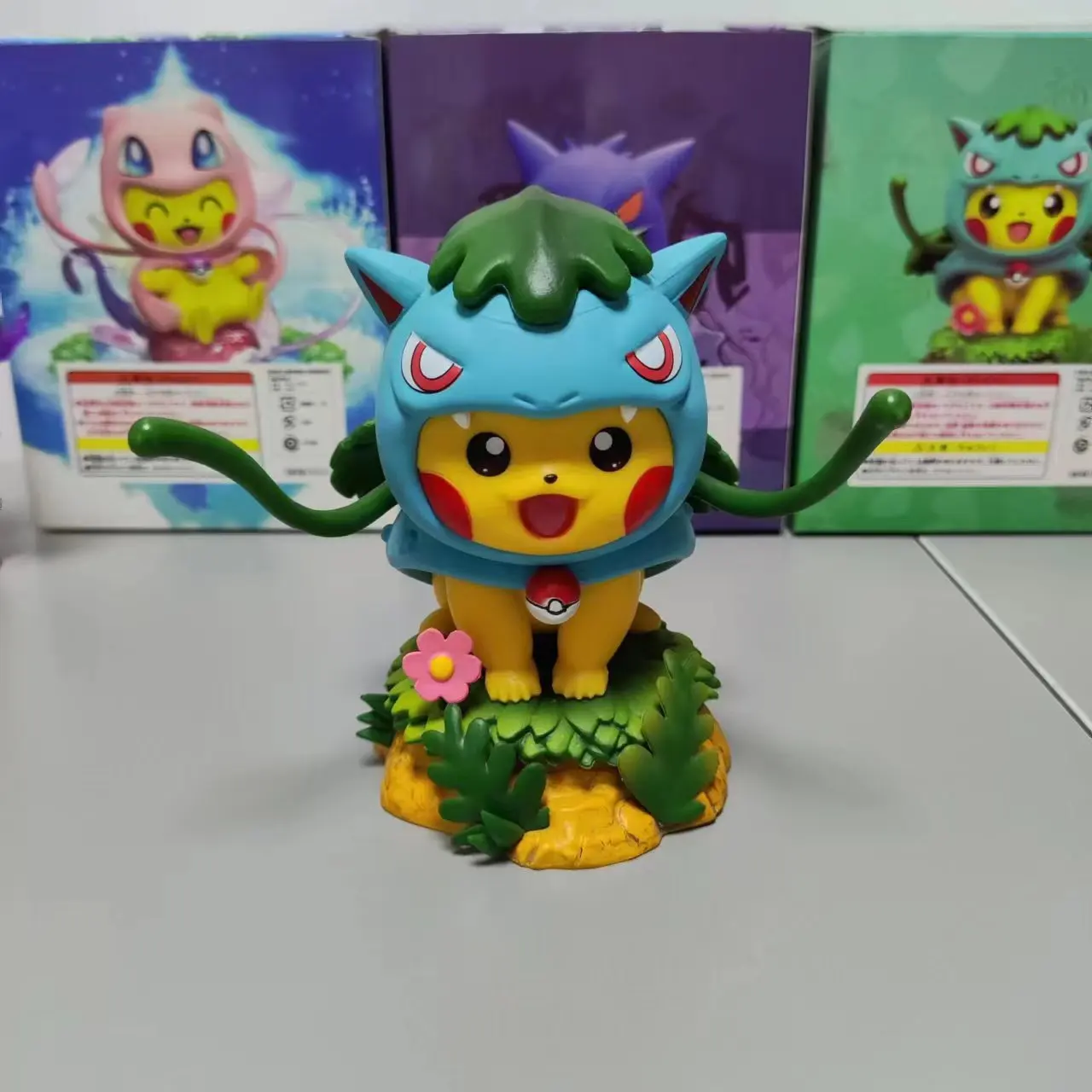 thumbnail image 1 of Figura de acción de Anime Pokemon de 12CM Pikachu Cosplay Mini Q, lindo modelo de dibujos animados de PVC, juguetes, regalos para niños, 1 of 5