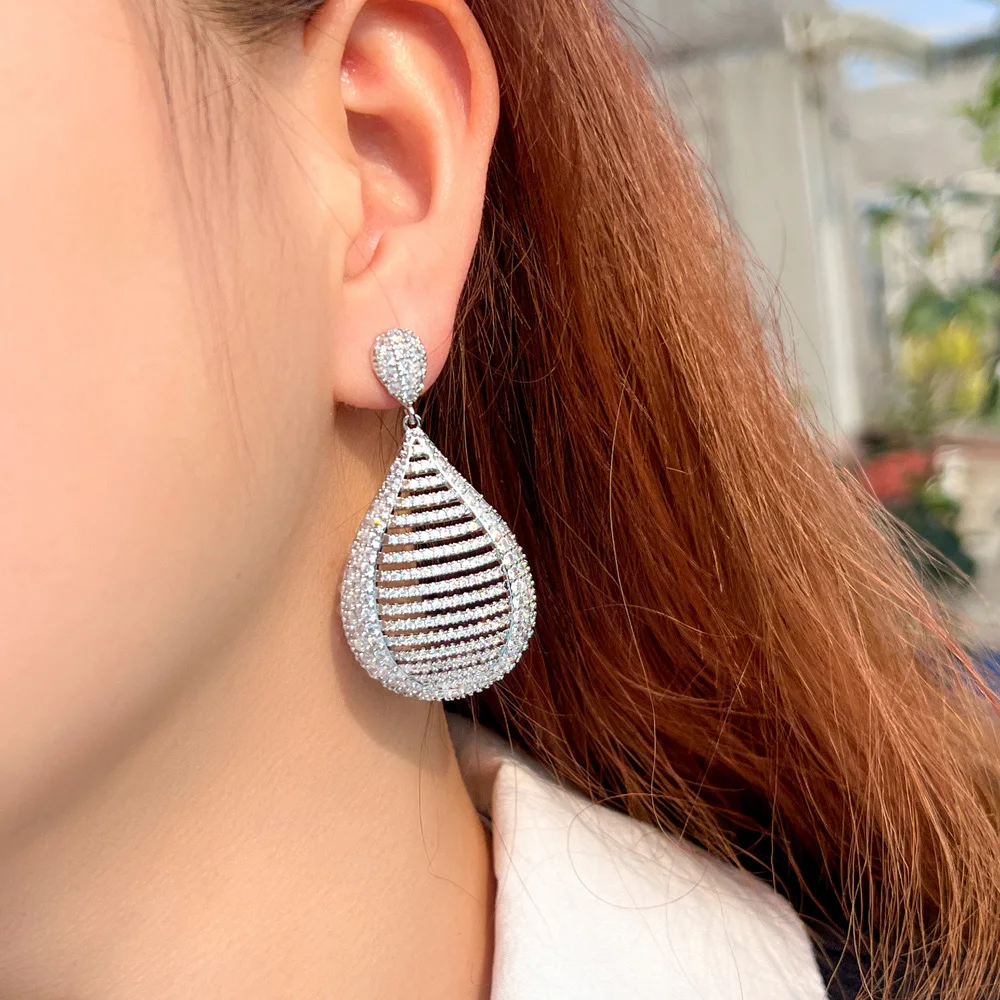 CWWZircons Heavy Stone Work Full Cubic Zirconia Paved Hollow Out Luxury Long Big Dangle Drop Wedding Earrings for Brides CZ522
