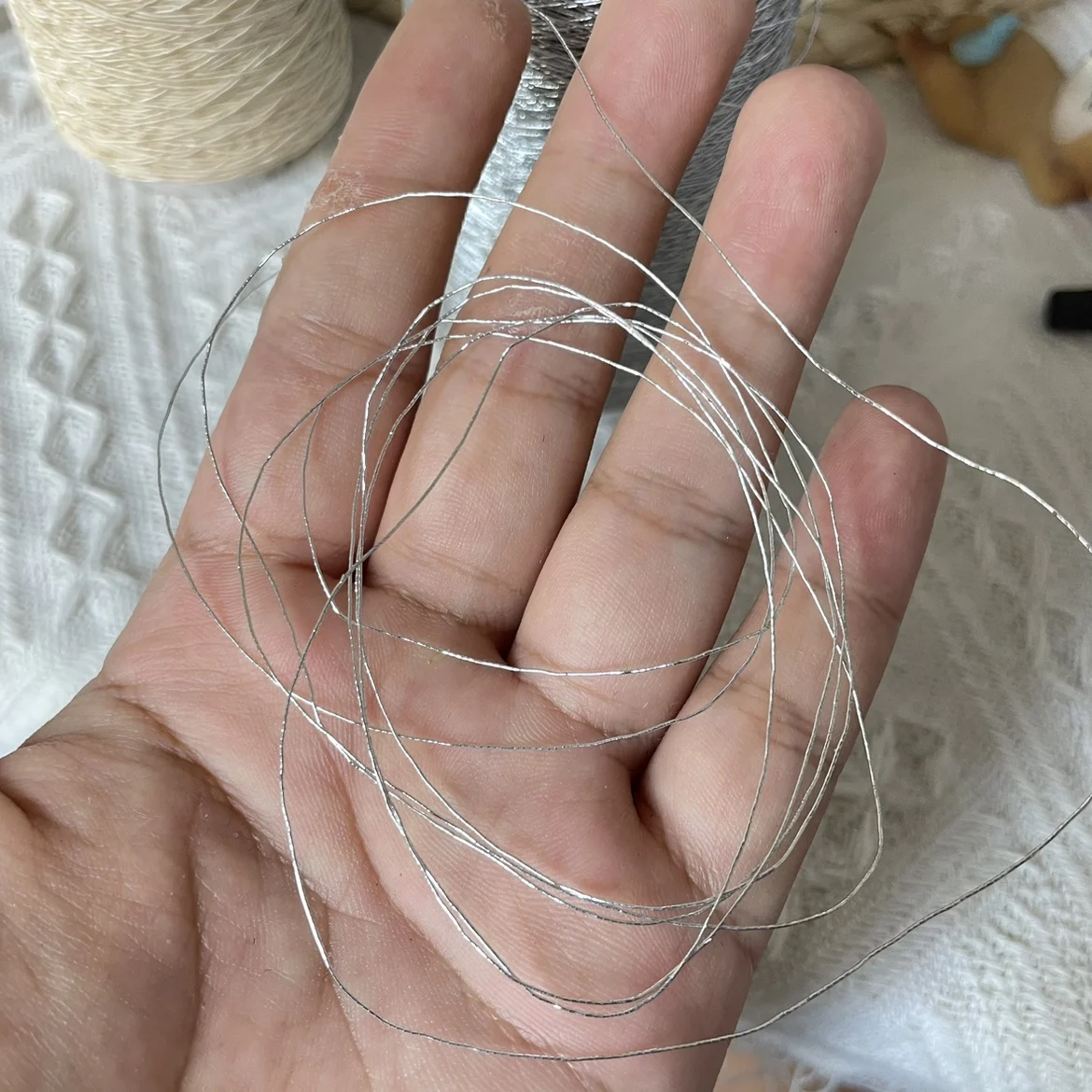Core Spun Yarn, Lace Shaping Thread, 100g Silver Sparkle Yarn Popular Woven Small Silver Bag Woven Flash Core Wire