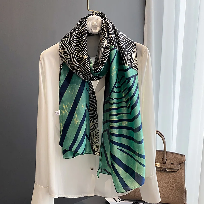 New arrival Luxury designer silk scarf bag