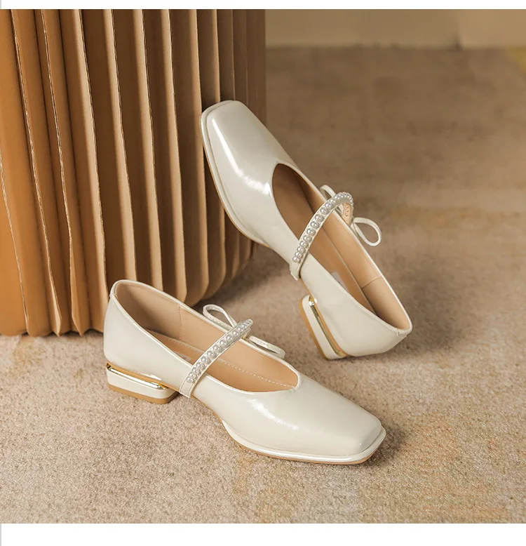 Title 14, Ballerine da donna con fiocco, taglio basso. Sc...