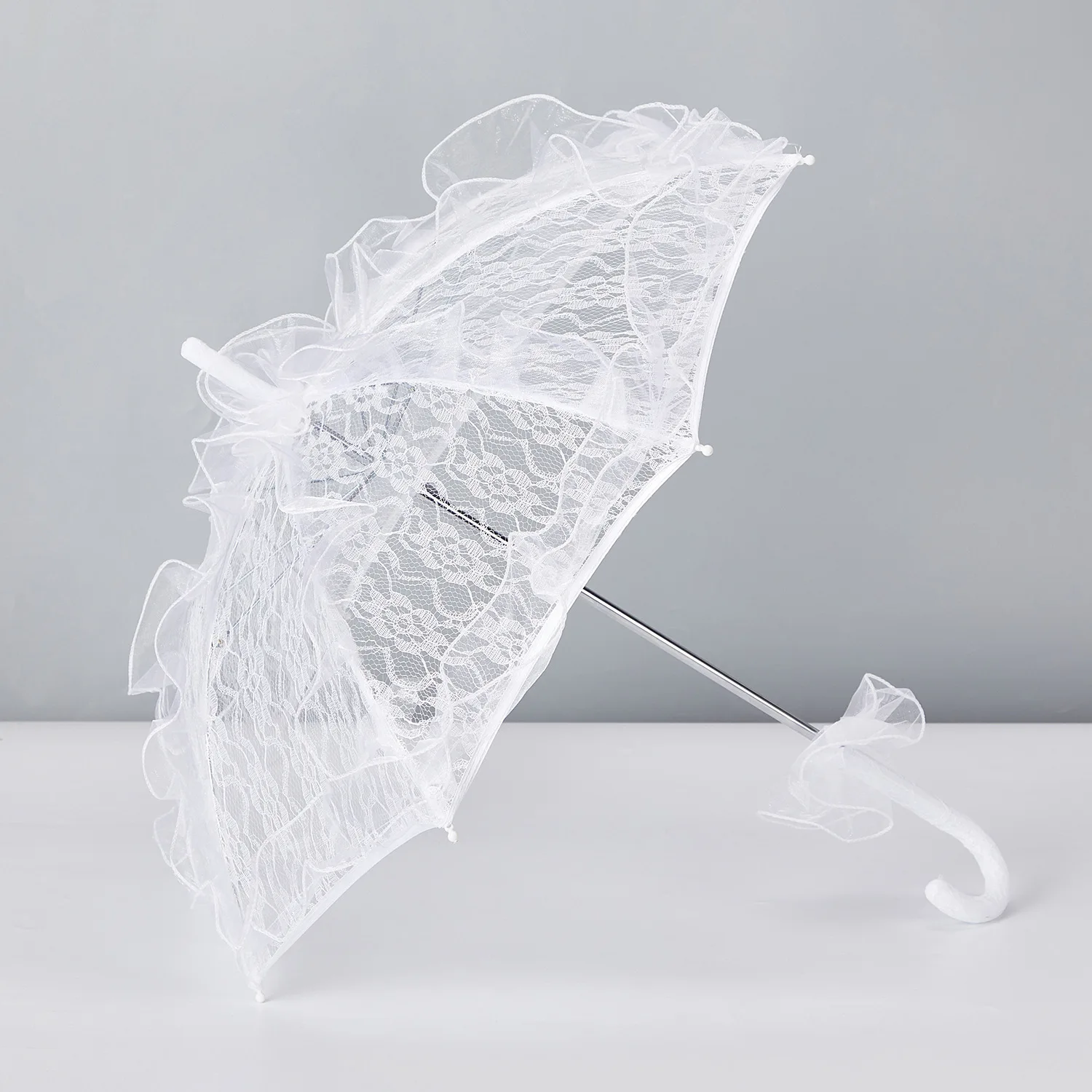 Mini Lace Parasol Vintage Embroidery Umbrella for Wedding Flower Photo Props Accessories Cute Palace Umbrella for Girls
