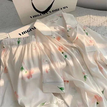 طقم بيجامة نسائية من زهور الحرير الصناعي ، توب وشورت بأكمام قصيرة كاجوال 5