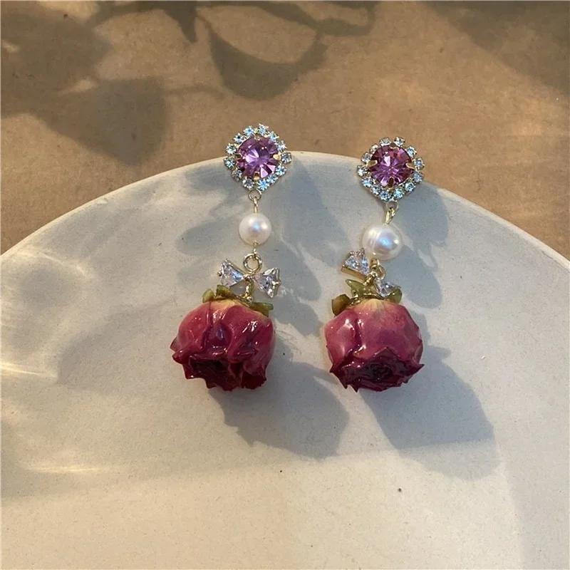 Fashion Jewelry Design Vintage Immortal Flower Real Flower Glue Fresh and Sweet Freshwater Pearl Stud Earrings for Women