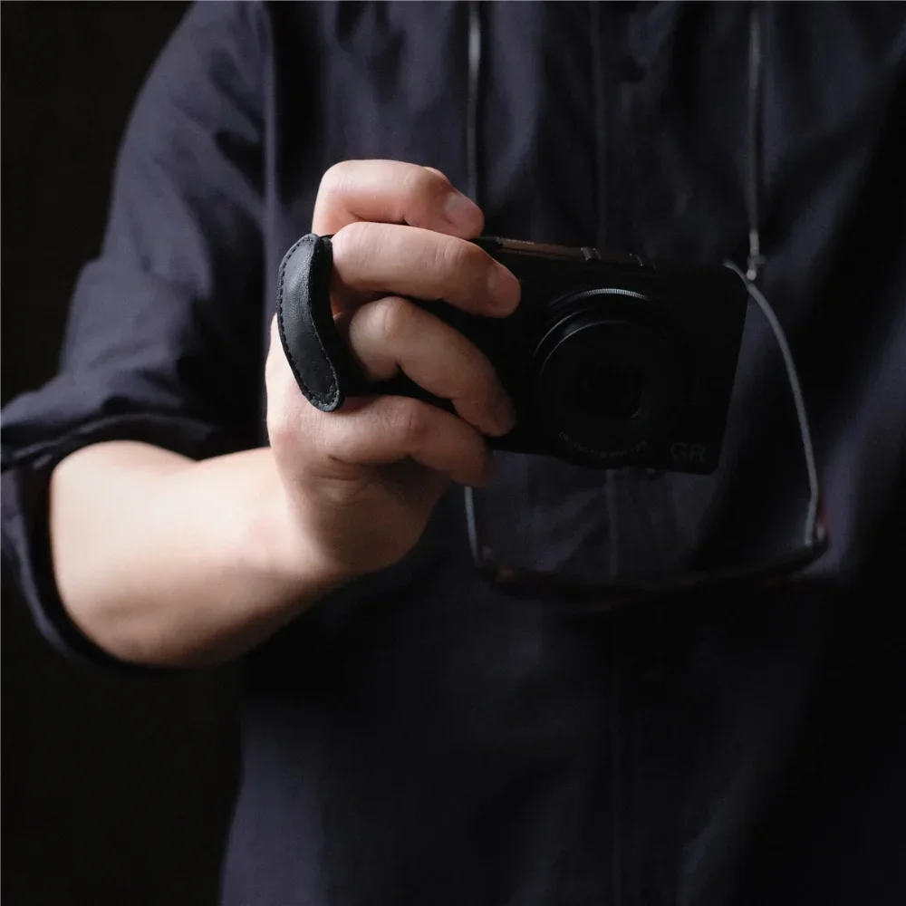 Leather Hand Finger Ring Band Lanyard Strap Sling Handle Camera String Cowhide Bracelet for Ricoh GR2 GRII GR3x GRIII Accessory camera strap