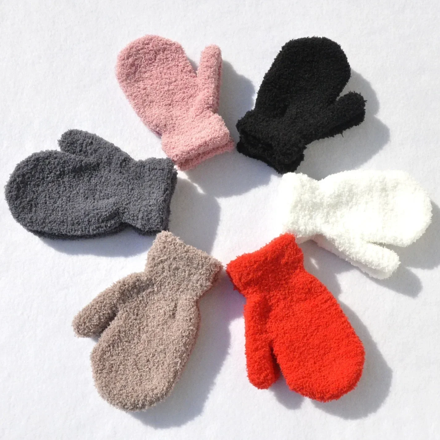 Children's Short Gloves Winter Coral Velvet Children's Solid Knit Plush Full Finger Mittens Autumn And Winter Warm Gloves