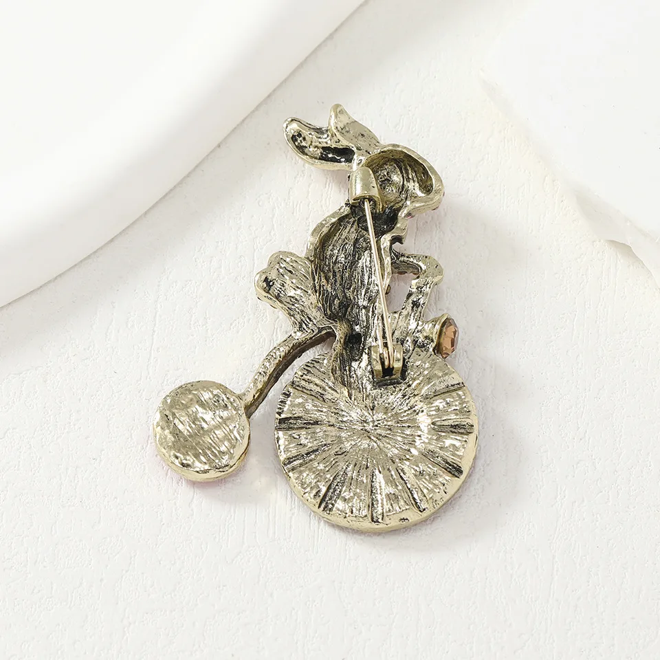 Cute Camel Rhinestones Brooches Lapel Pins For Women Men Teen Girls Funny Sparkly Crystal Cartoon Animal Pin Dress Suit Hat Bag Clothes Accessories Jewelry Party Christmas Holiday Gifts