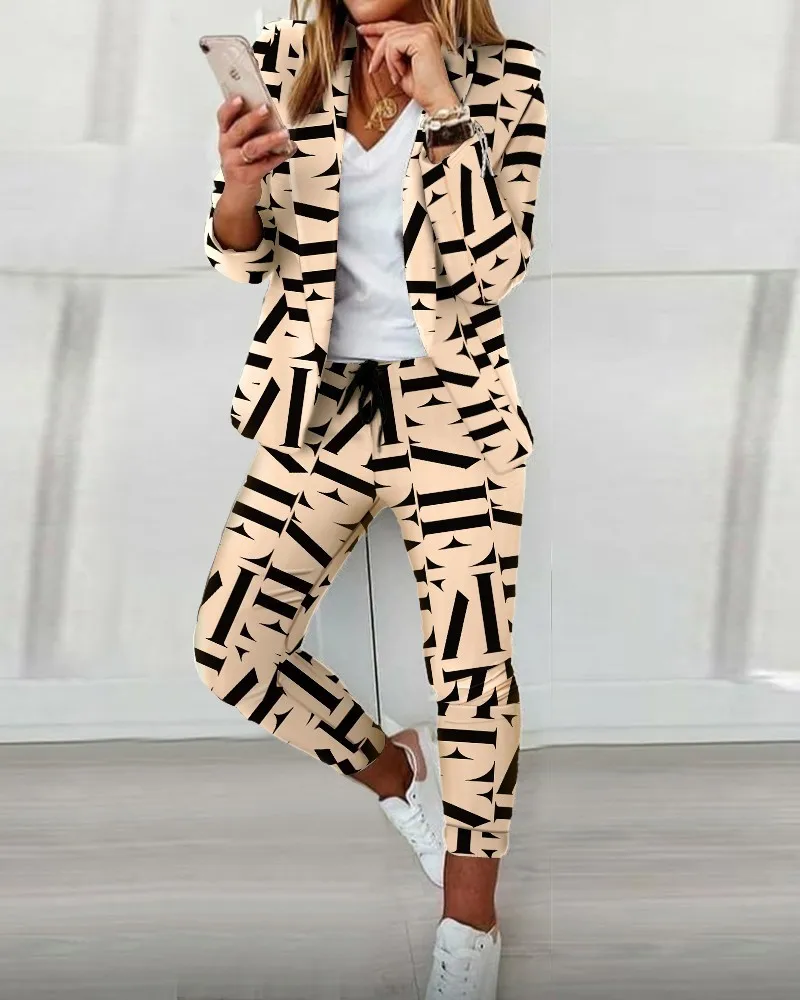 

2024 Women's Commuter Interview Professional Wear New Casual Fashion Set Striped Letter Printed Small Suit Women's Wear Set