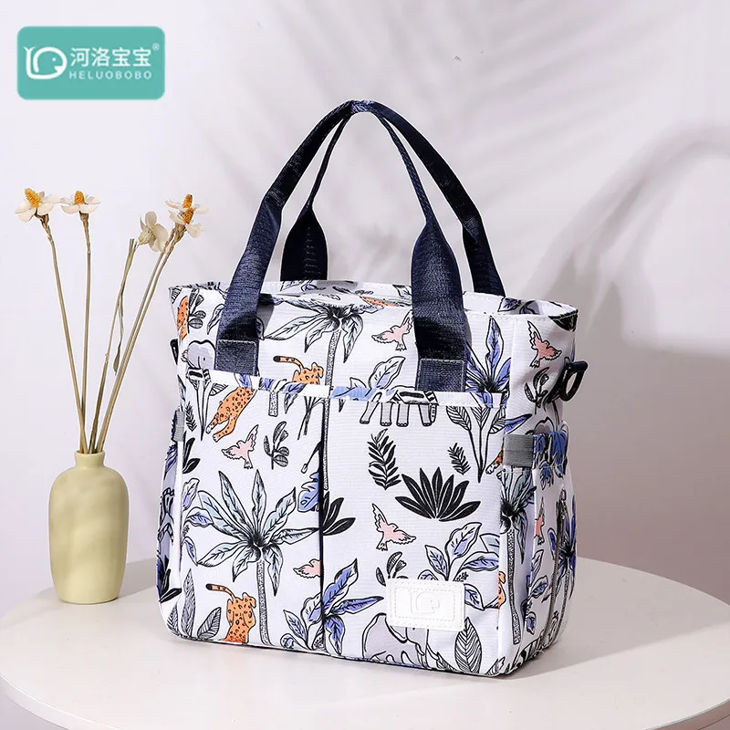 Hot Sale Of The Season Stripe Pattern Oxford Cloth Single Shoulder Crossbo Fashionable Large Capacity Multi-Functional Mommy Bag