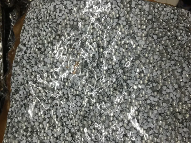 500 개/몫 3mm 화이트 라운드 플랫 백 아이언 핫픽스 네일 헤드 핫 픽스 핫 픽스 라인 석 웨딩 드레스 의류 액세서리