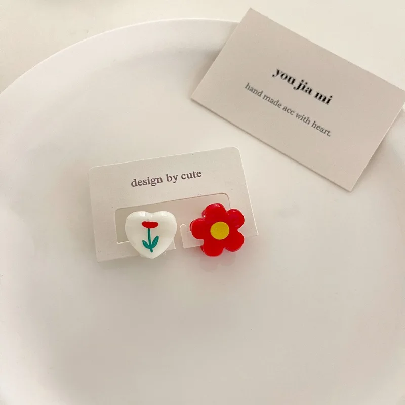 2pcs/lot Cartoon Bear Cherry Hairpins for Baby Girls Cute Mini Grab Clip  Headwear Headdress Little Hair Accessories Girls Kids