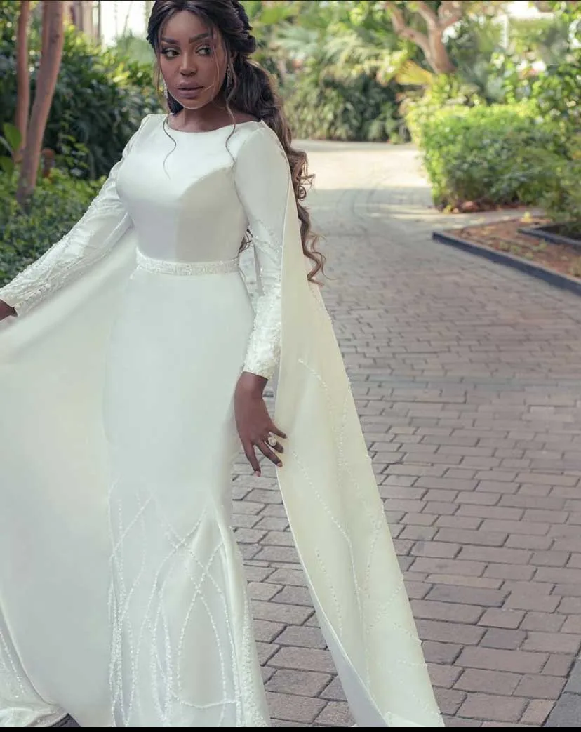 

Elegant Wedding Dress O Neck Beaded Long Sleeve Mermaid Robe De Mariee with Cape 2024