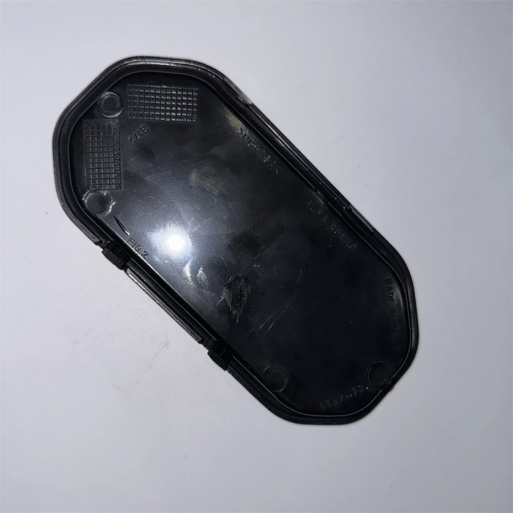 

​For Alfa Stelvio 156126159 Front Bumper Proximity Sensor Cap 156114929
