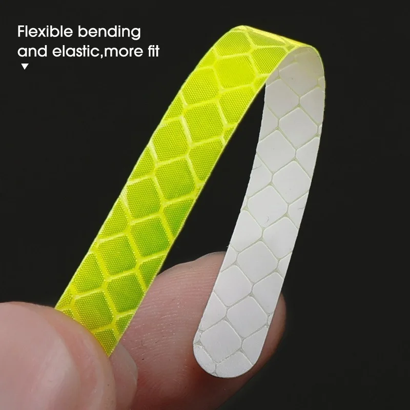 Car Wheel Reflective Stickers Tire Hub Safety Warning Strips Car Motorcycle Bike Tyre Hub Styling Night Reflector Decal 20/40pcs Reflective Stickers