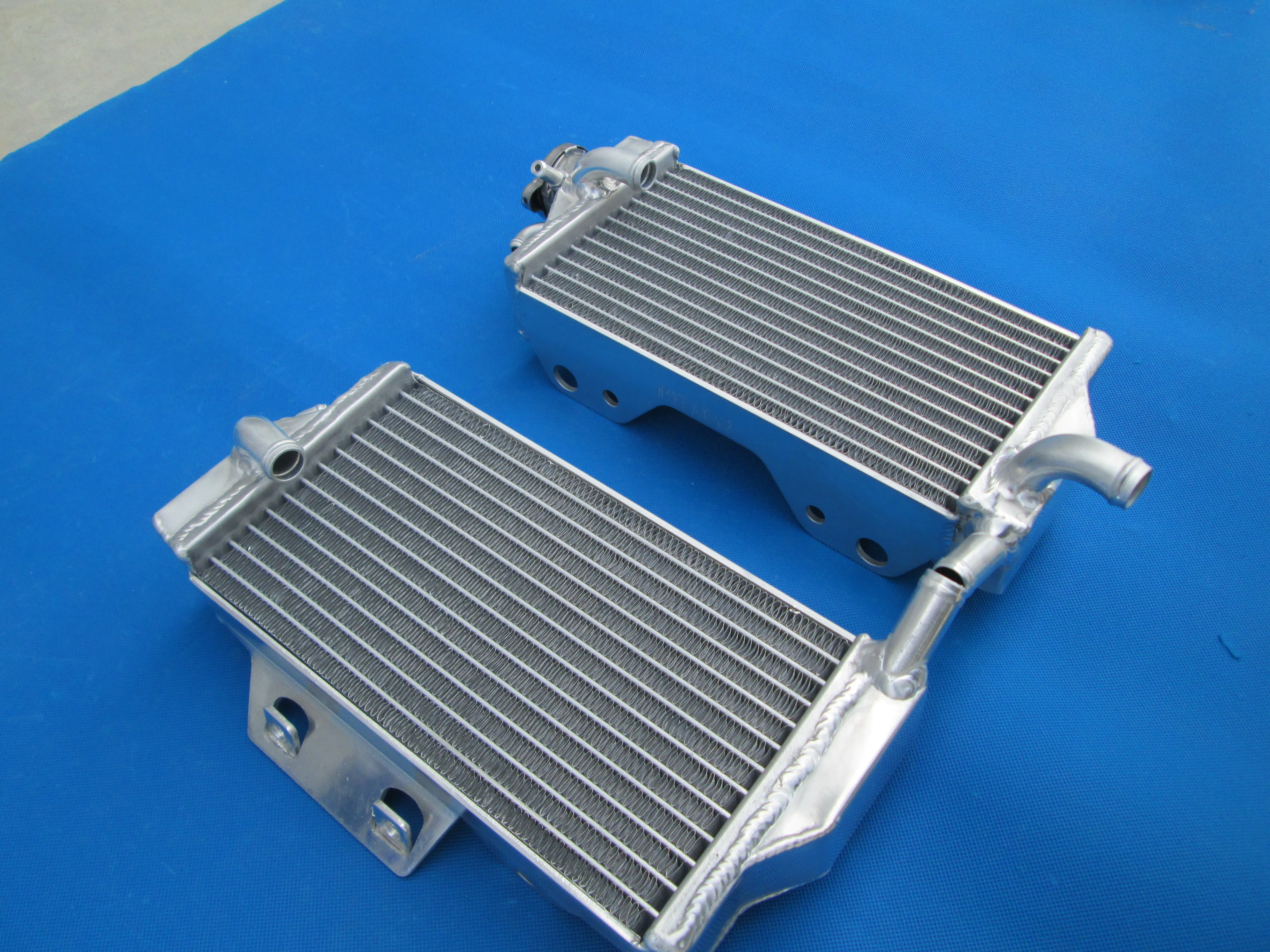 

Для 2005-2007 Honda CR250R CR 250 R алюминиевый радиатор Охлаждающая охлаждающая жидкость 2005 2006 2007