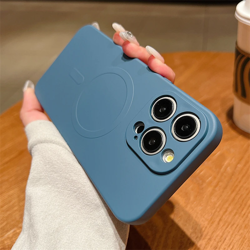 Magnetic Shockproof Liquid Silicone Wireless Charging Case